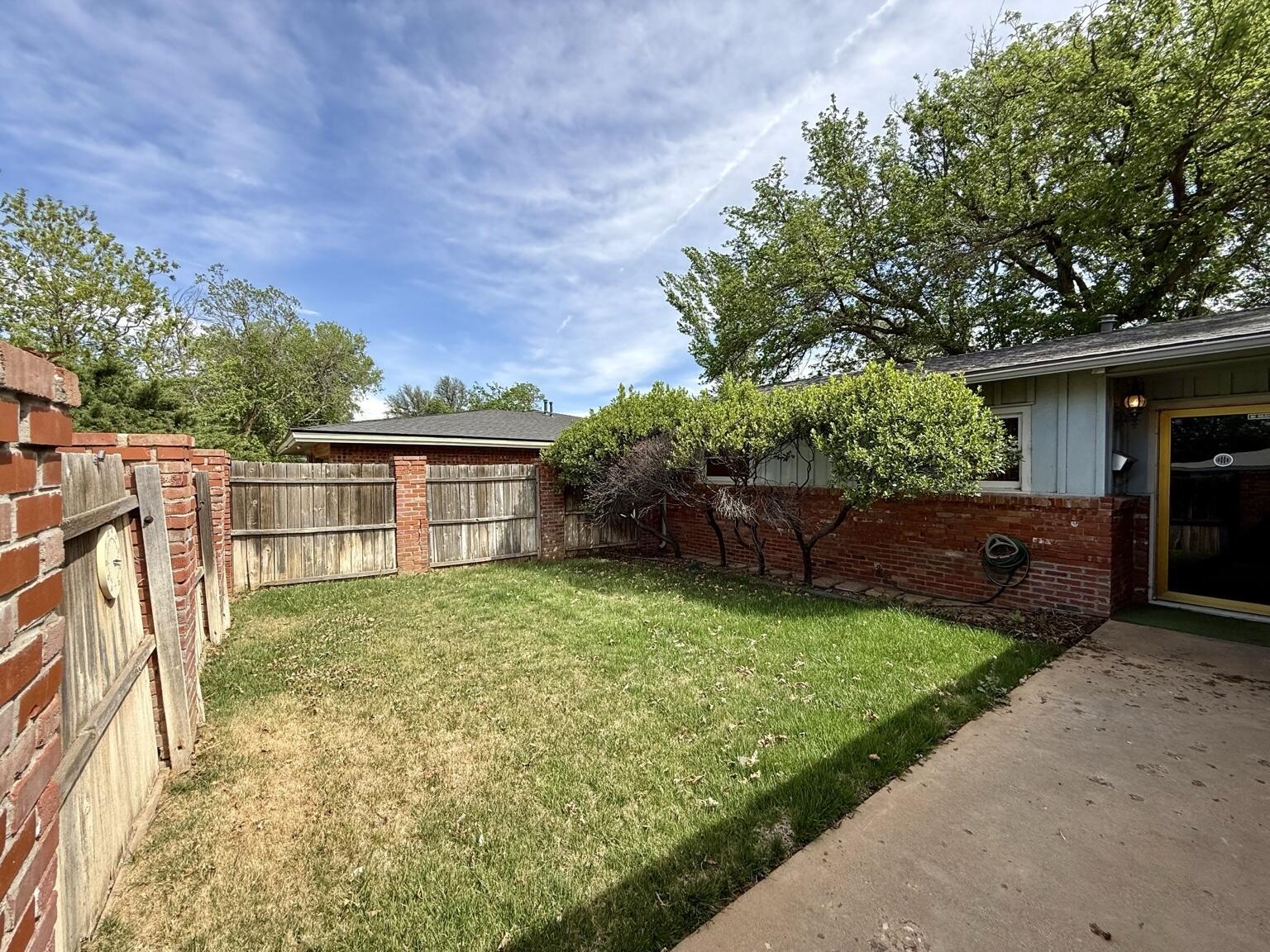 2813 57th Street Lubbock, TX 79413 - Photo 9 of 15 2813-57th-photo-3