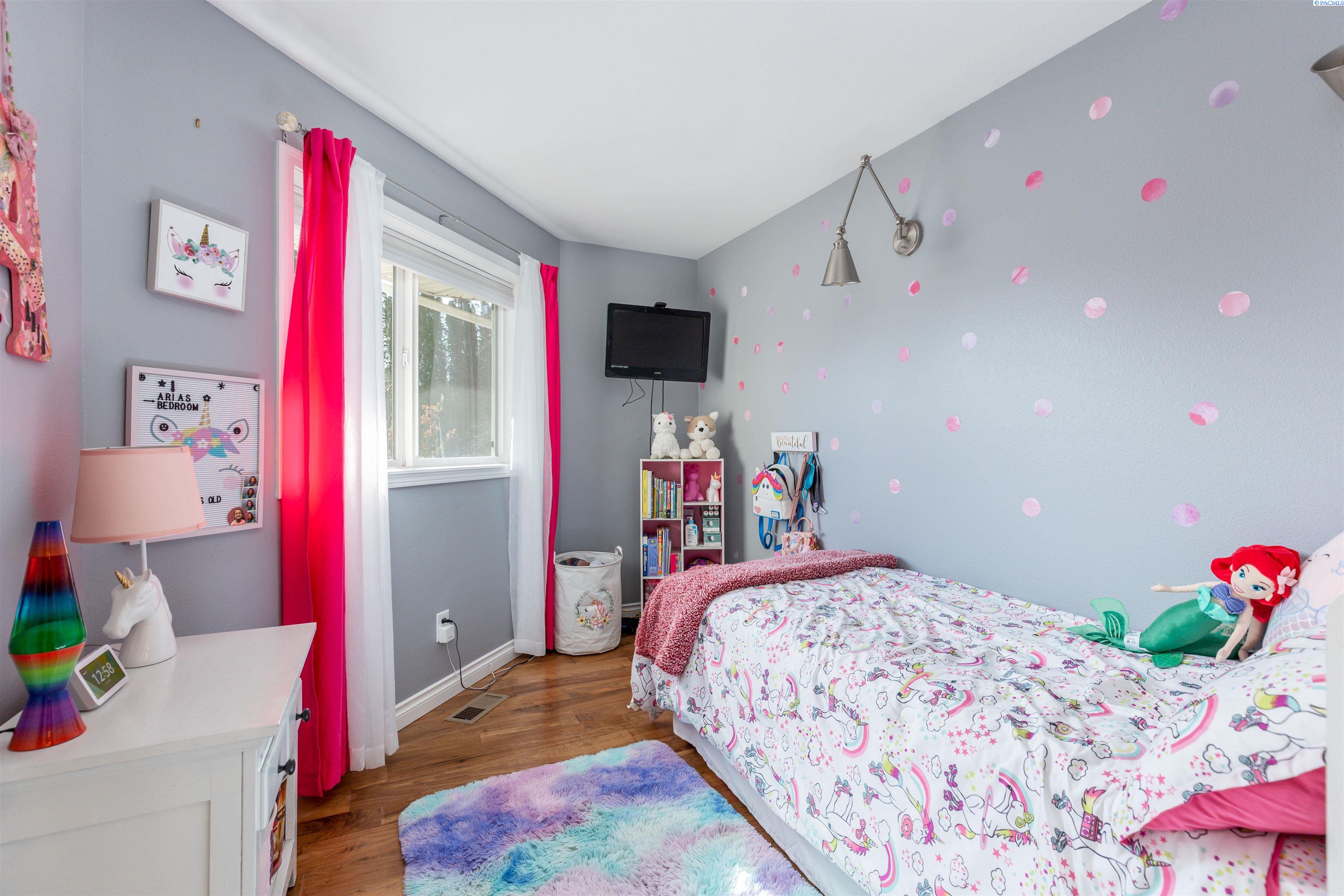 5105 South Bermuda Road Kennewick, WA 99338 - Photo 8 of 29 Gallery Image 8