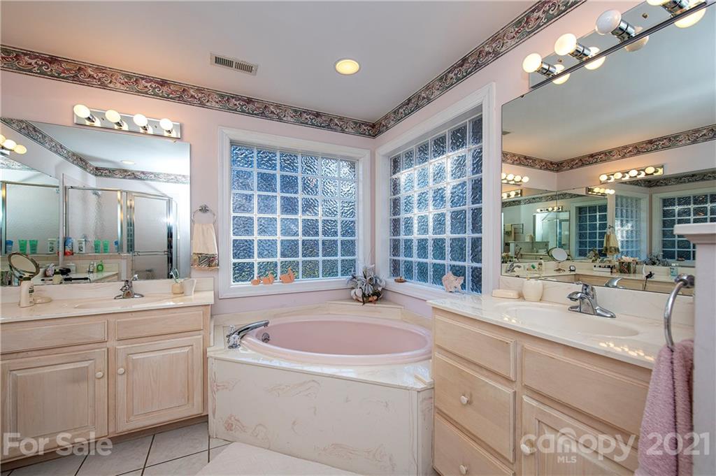 3009 Rochester Court Monroe, NC 28110 - Photo 13 of 25 Gallery Image 13