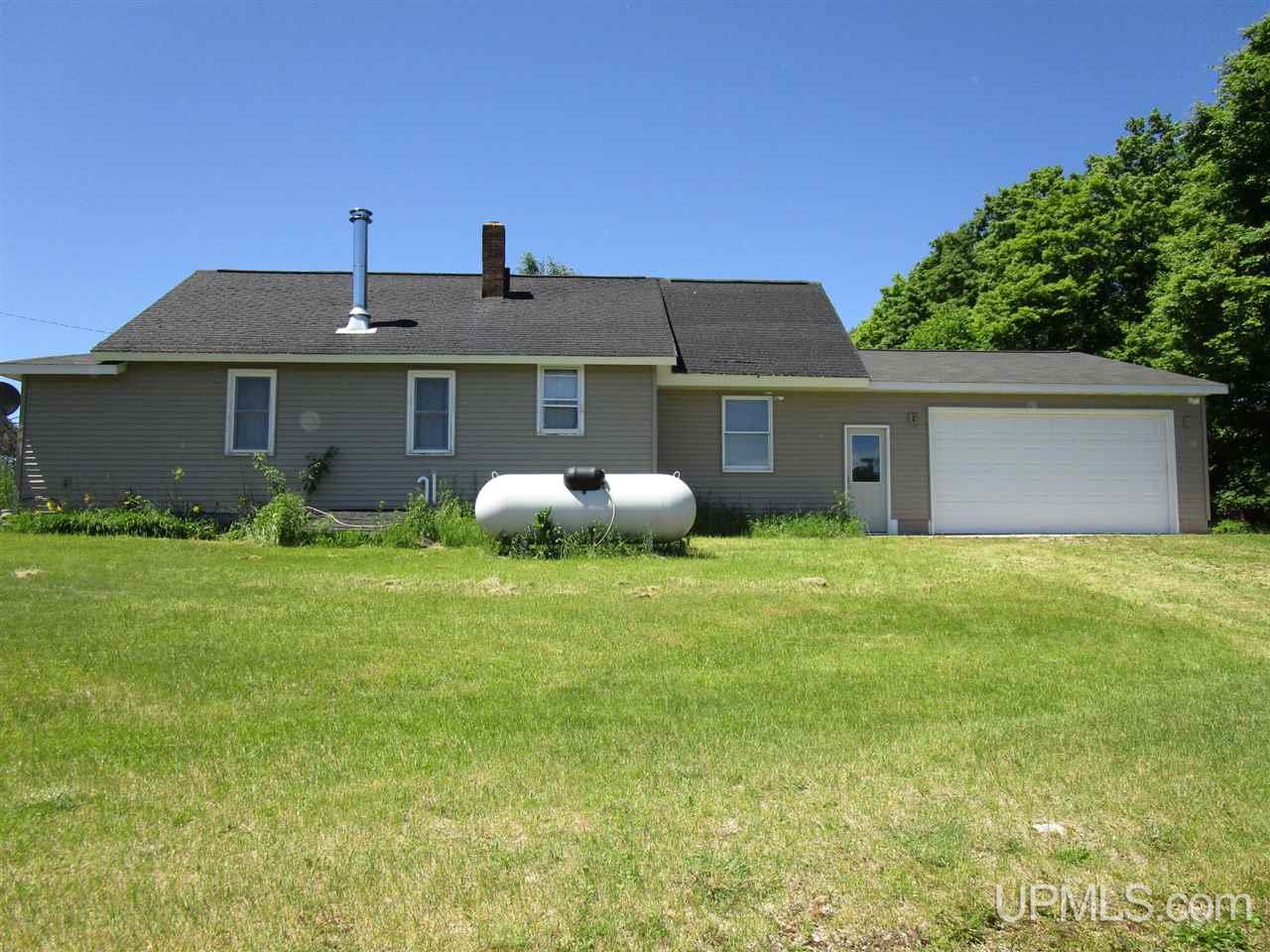 10602 West Co Road Manistique, MI 49854 - Photo 1 of 10