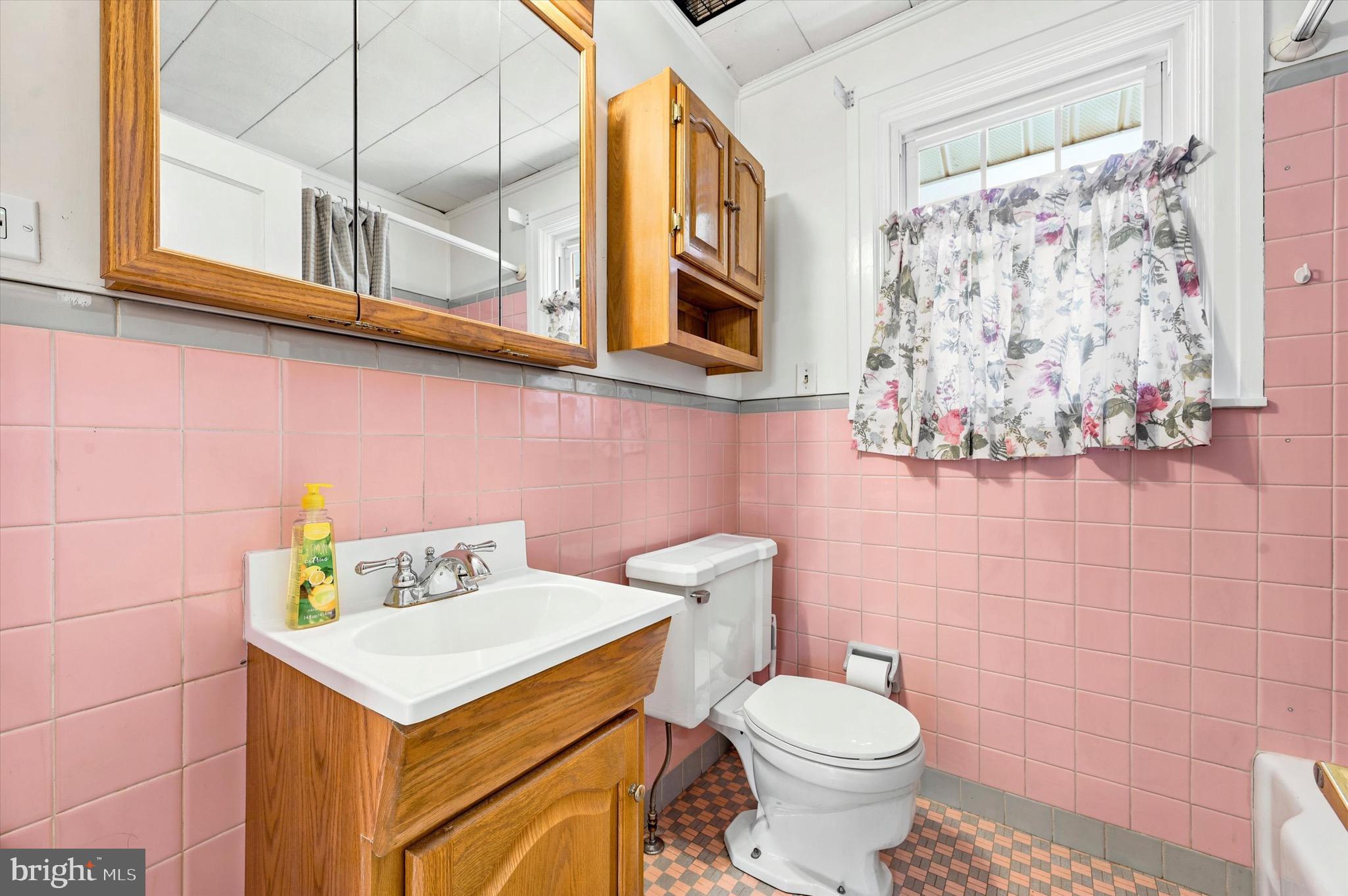 103 West Forestview Road Brookhaven, PA 19015 - Photo 13 of 15