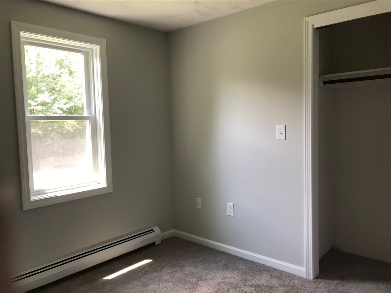 5 Fairway Road Londonderry, NH 03053 - Photo 11 of 30
