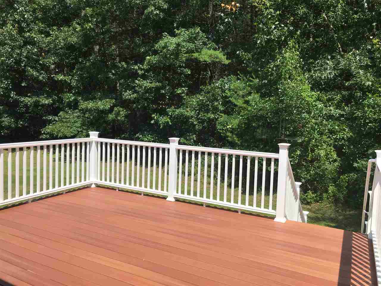 5 Fairway Road Londonderry, NH 03053 - Photo 25 of 30