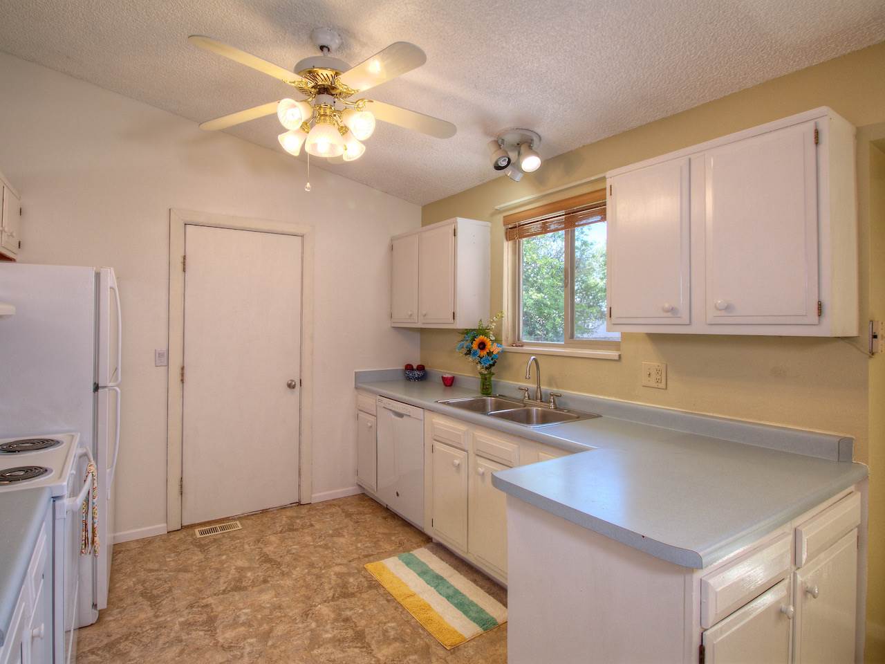 2919 F F 1/4 Road Grand Junction, CO 81504 - Photo 7 of 30 Gallery Image 7