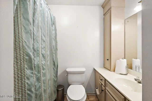 $265,000 | 1408 Dunn Road, Terry, MS 39170