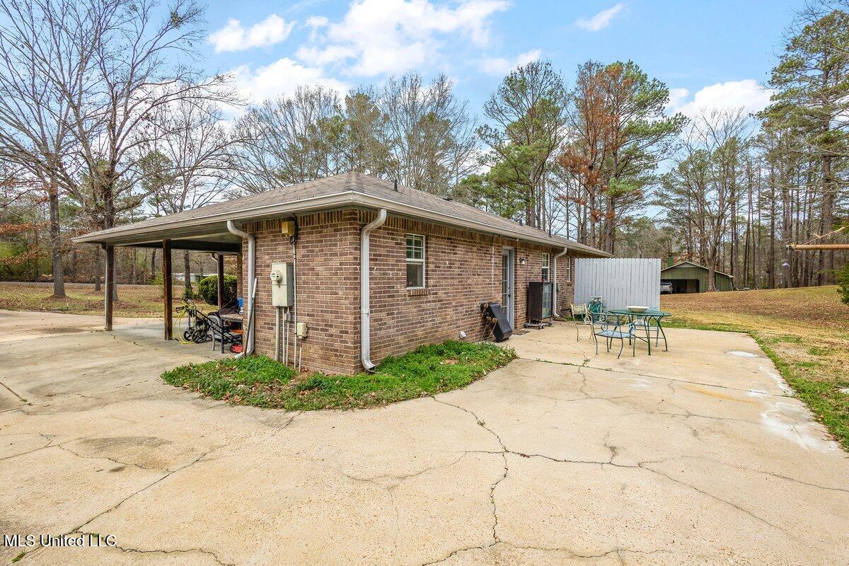 1408 Dunn Road Terry, MS 39170 - Photo 16 of 20 HTP_7687