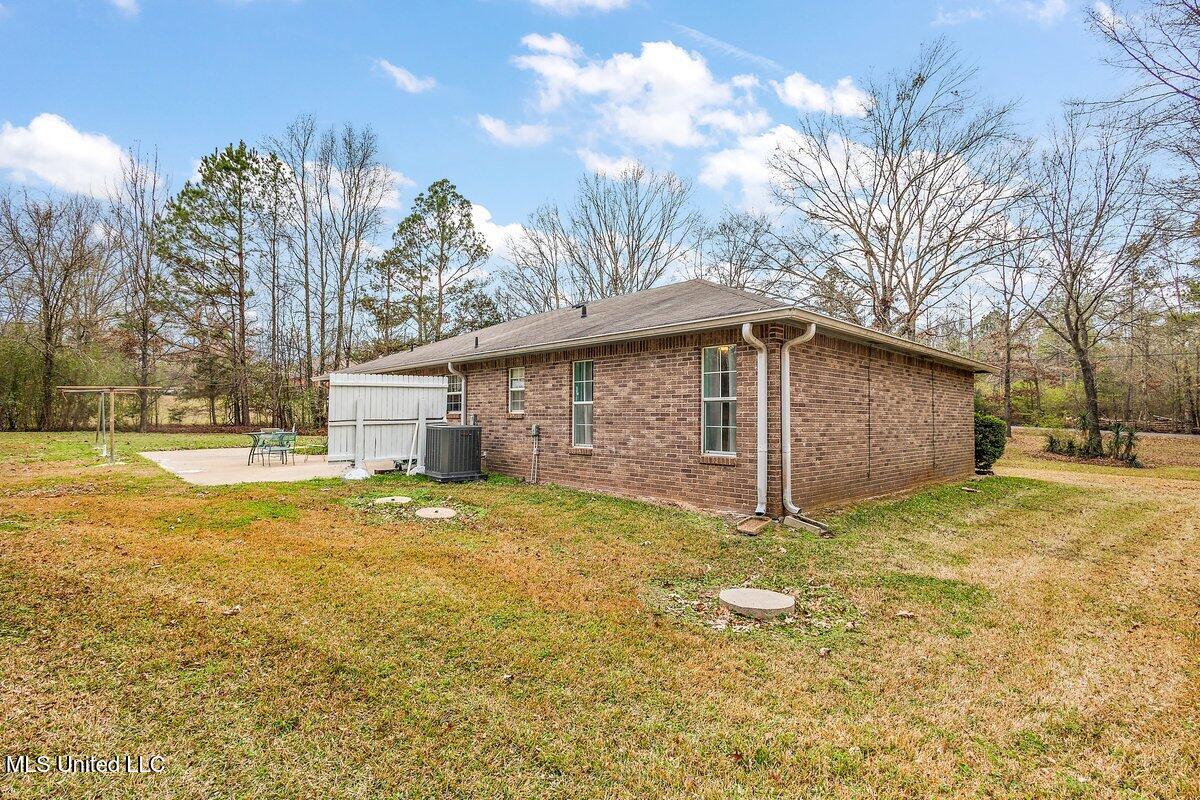 1408 Dunn Road Terry, MS 39170 - Photo 17 of 20 HTP_7692