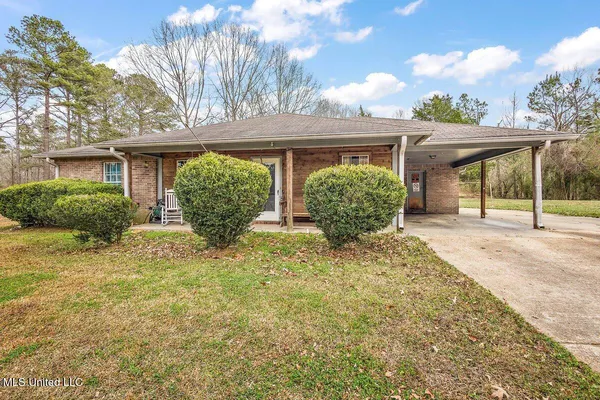 $265,000 | 1408 Dunn Road, Terry, MS 39170