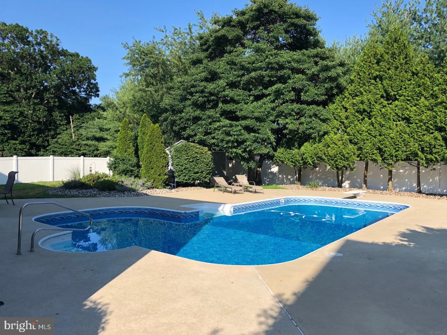 17 Cranberry Lane Riverside, NJ 08075 - Photo 22 of 23 Pool