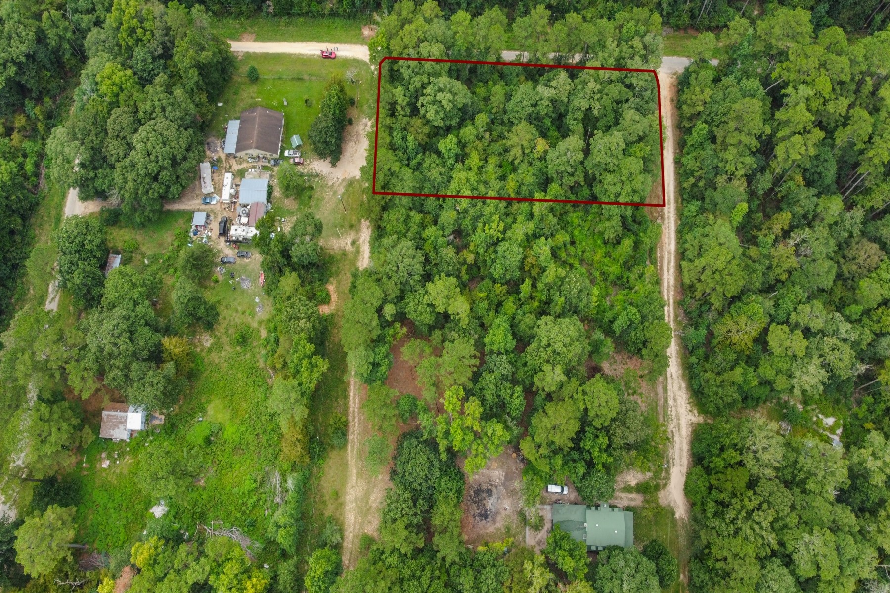 0 Rd 2741 Cleveland Tx 77327 Cleveland, TX 77327 - Photo 5 of 11 a view of a yard with plants