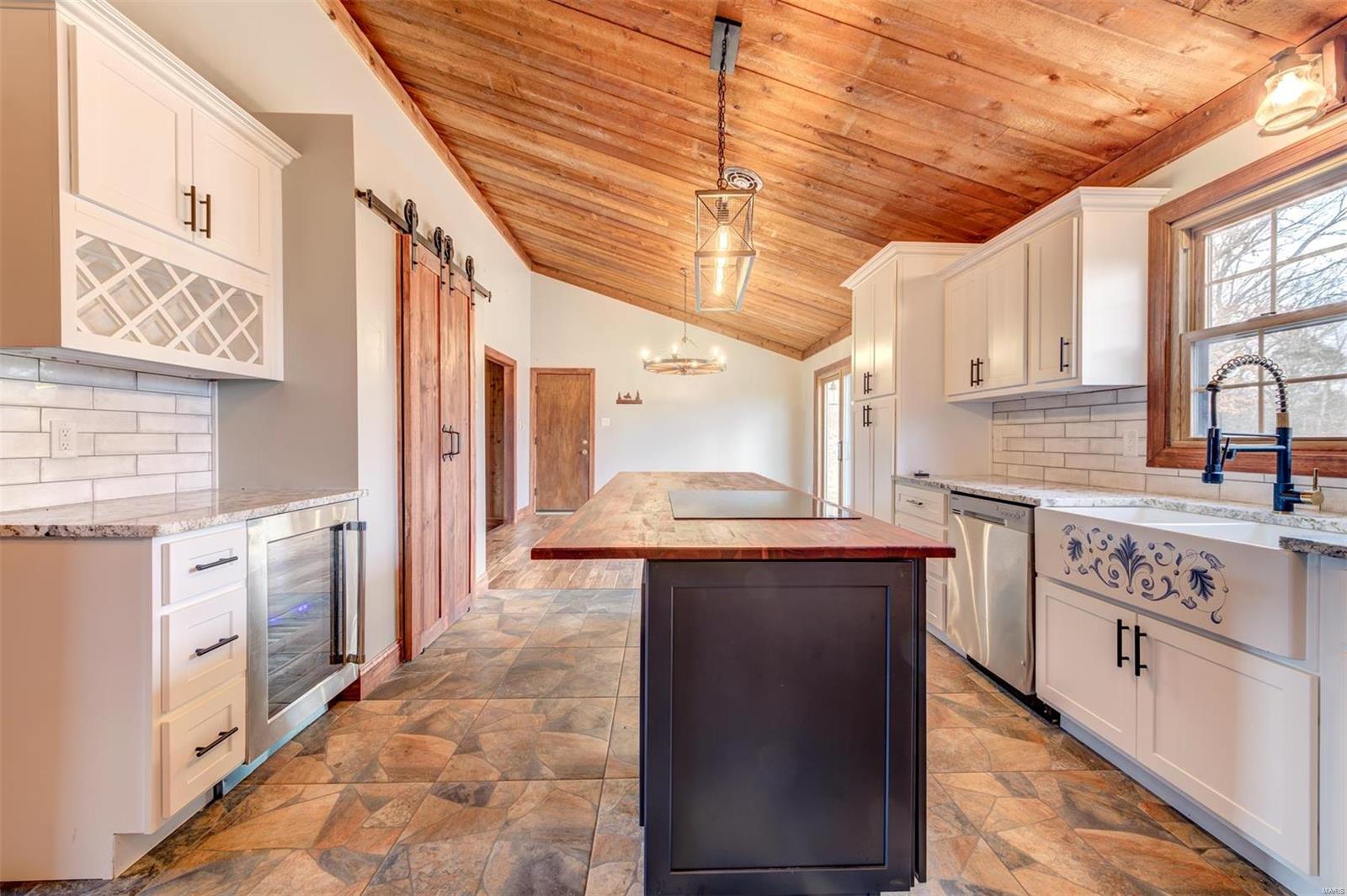 8400 Sommertyme Drive Eureka, MO 63025 - Photo 22 of 60