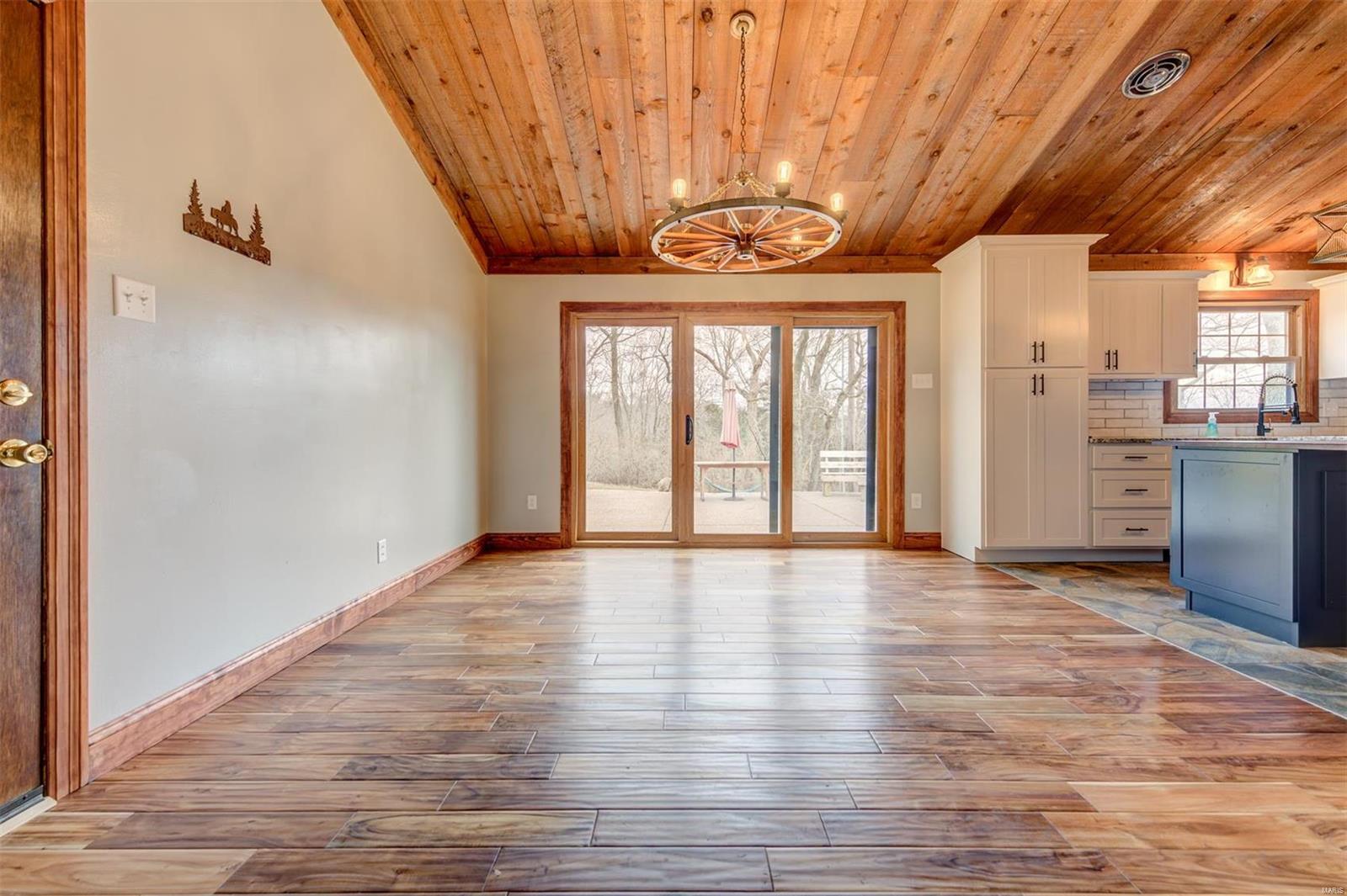 8400 Sommertyme Drive Eureka, MO 63025 - Photo 25 of 60