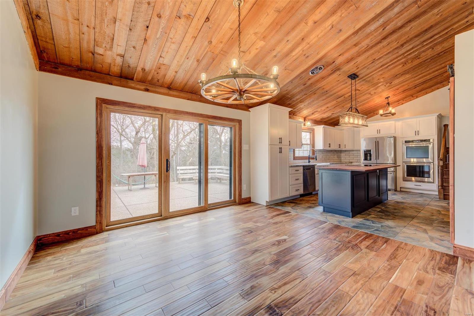 8400 Sommertyme Drive Eureka, MO 63025 - Photo 29 of 60