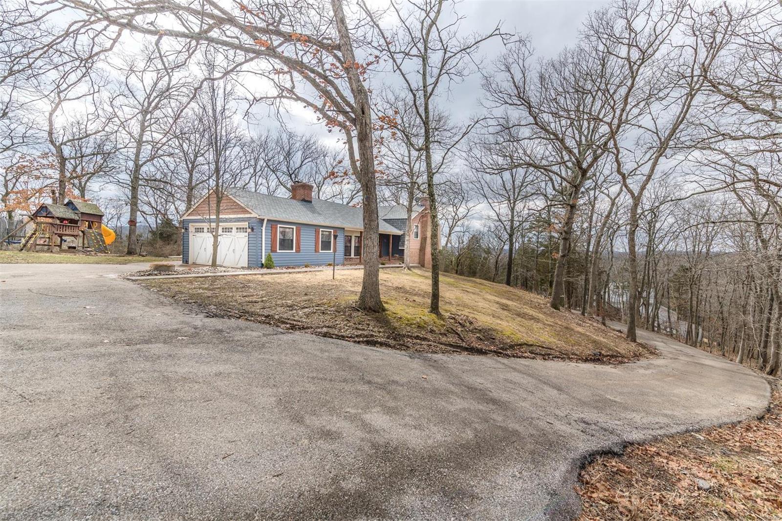 8400 Sommertyme Drive Eureka, MO 63025 - Photo 3 of 60