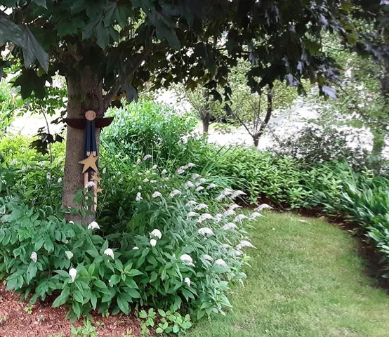 $599,900 | 5 Glen Echo Shore Road, Charlton, MA 01507