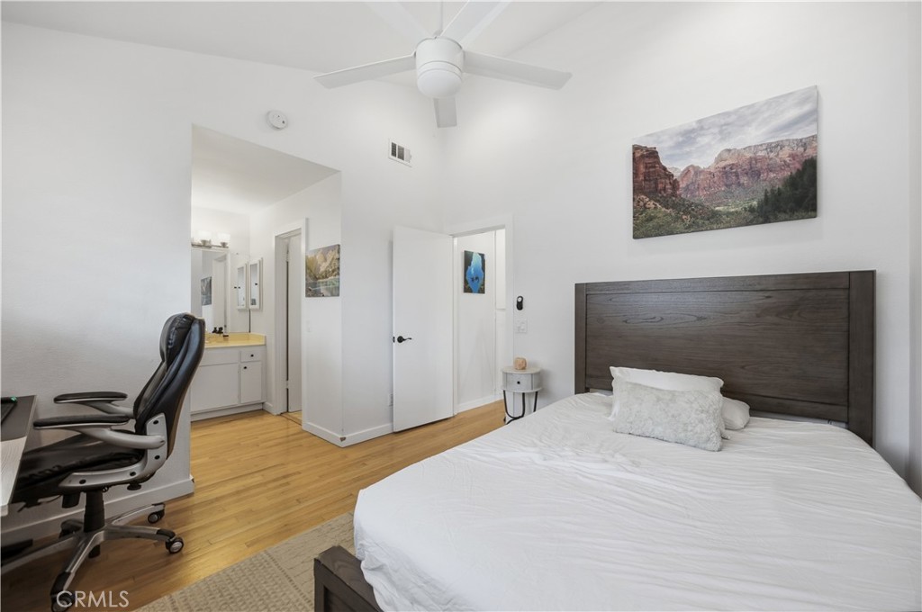 1911 Rockefeller Lane, Unit F Redondo Beach, CA 90278 - Photo 23 of 27