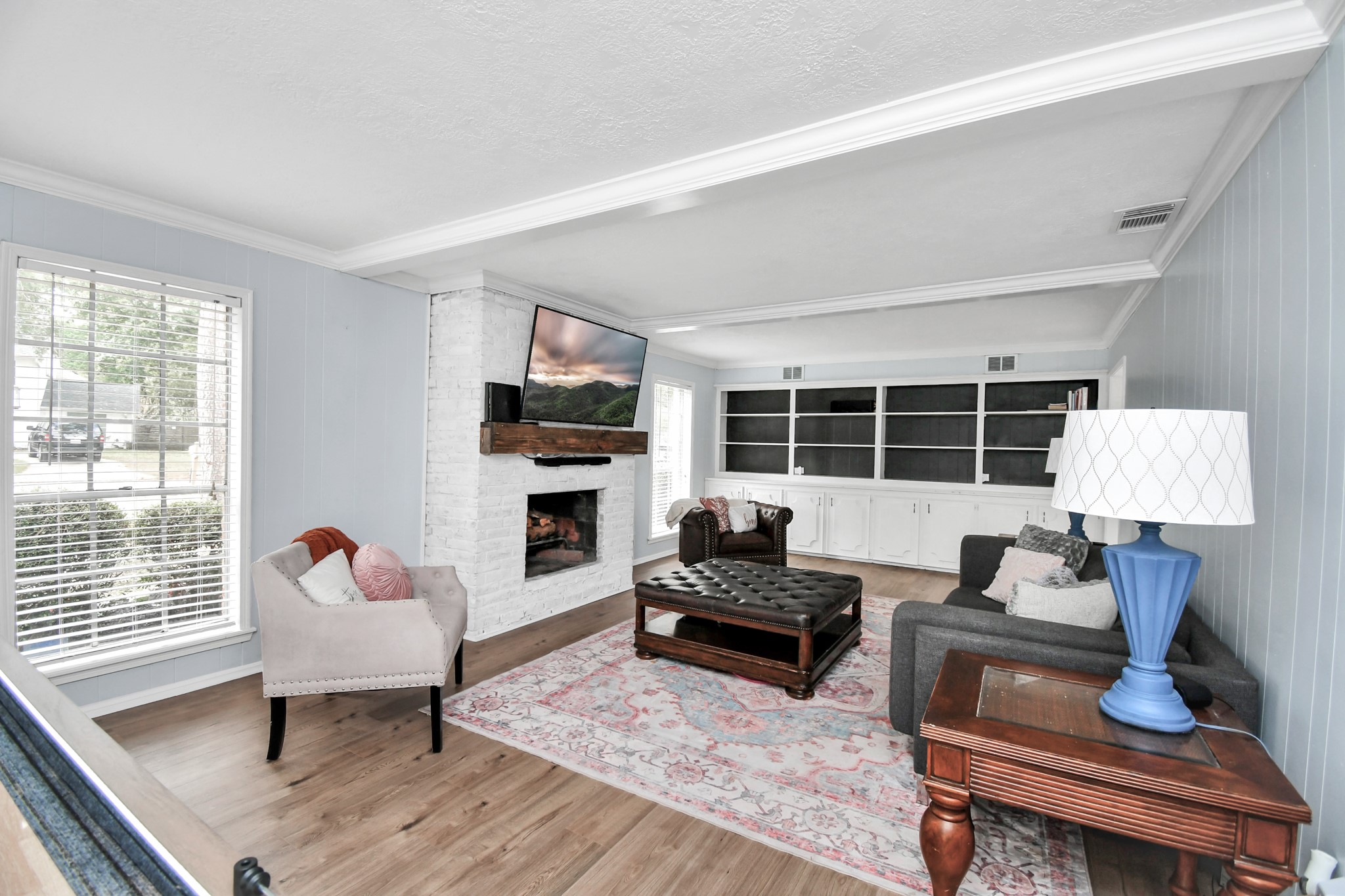 7502 Ralick Court Spring, TX 77379 - Photo 14 of 43 a living room with furniture and a window