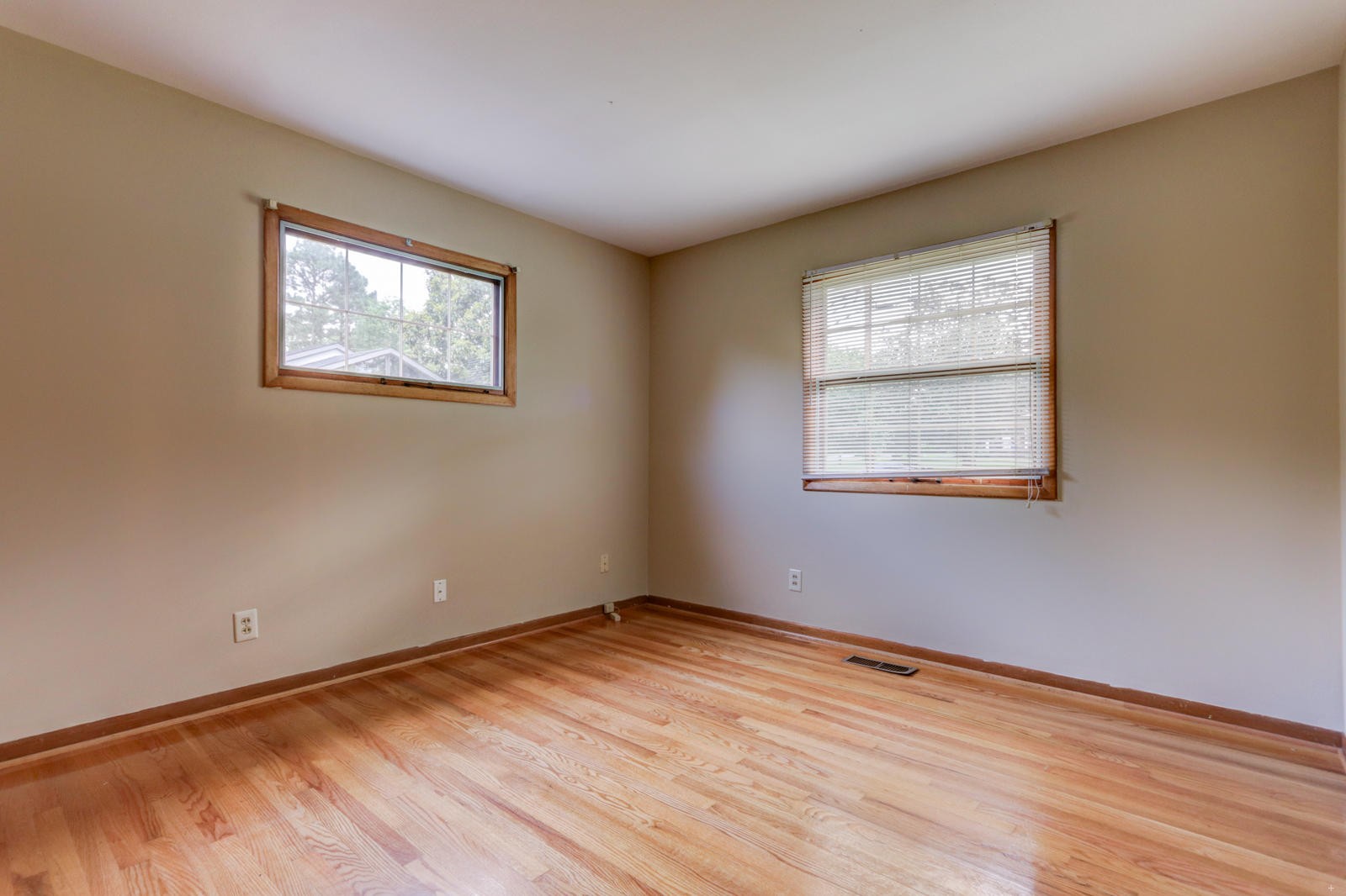 304 Clearfield Road Southwest Knoxville, TN 37922 - Photo 13 of 21 Gallery Image 13