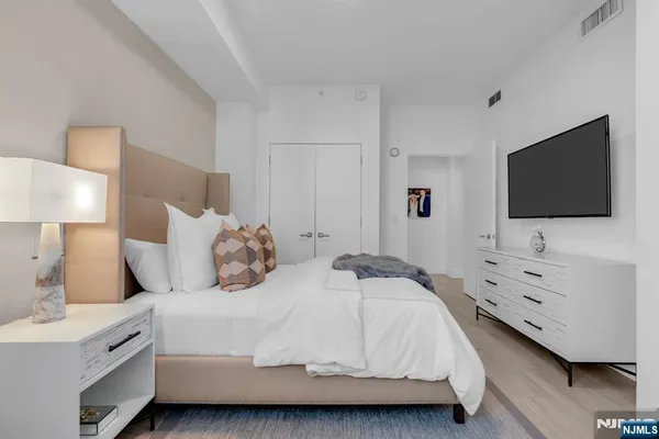 $2,625,000 | 350 Ocean Avenue, Unit 305, Long Branch, NJ 07740