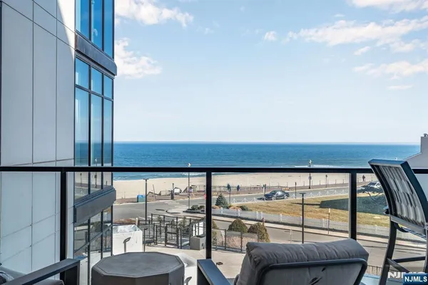 $2,625,000 | 350 Ocean Avenue, Unit 305, Long Branch, NJ 07740