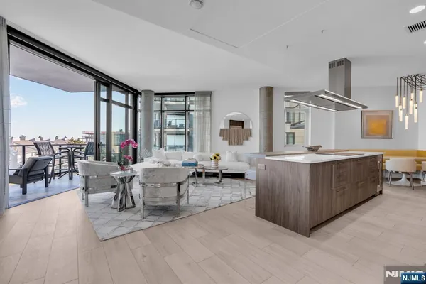 $2,625,000 | 350 Ocean Avenue, Unit 305, Long Branch, NJ 07740