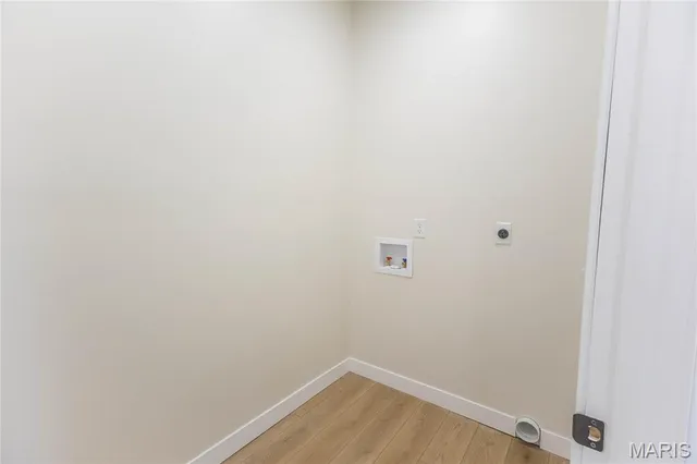 $430,000 | 11290 Green Acres Trail, Hannibal, MO 63401