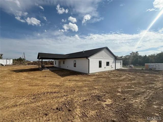 $399,000 | 11290 Green Acres Trail, Hannibal, MO 63401