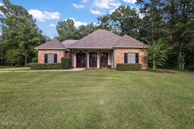 $473,999 | 624 Falon Way, Brandon, MS 39047