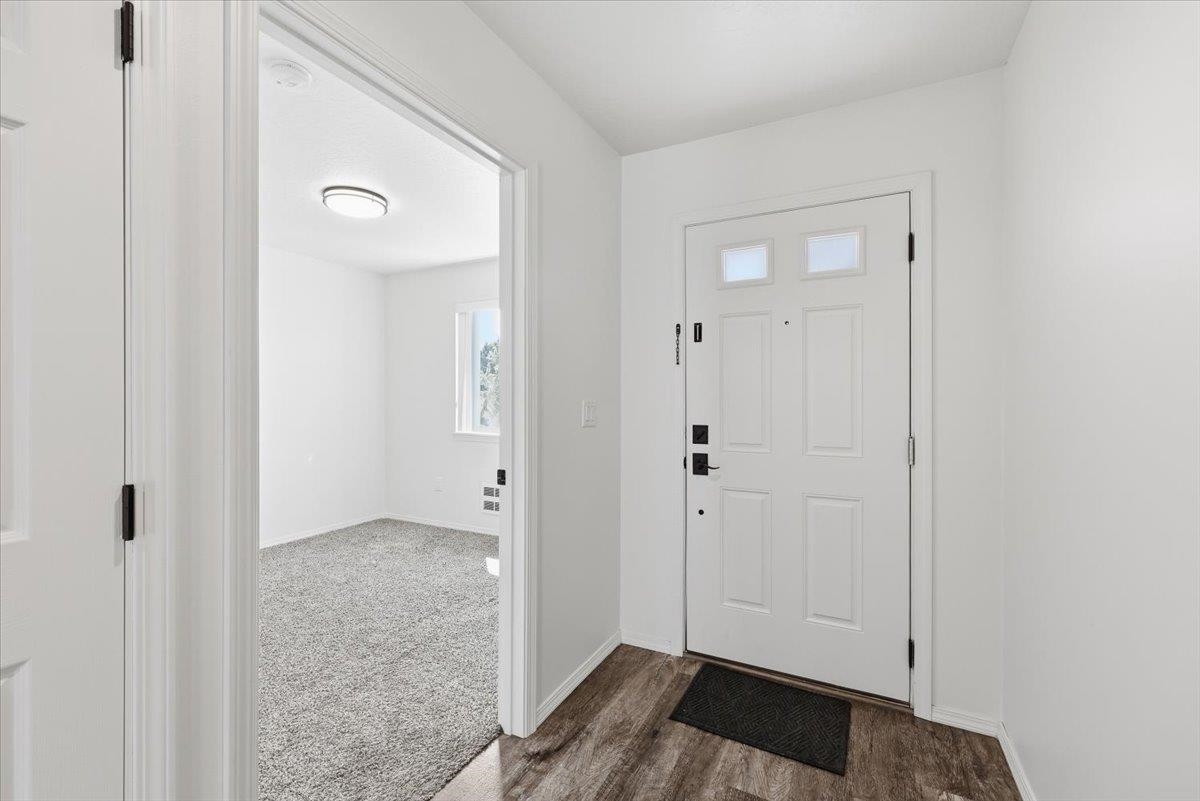 412-414 North Pierce Road Spokane Valley, WA 99206 - Photo 4 of 30 Gallery Image 4
