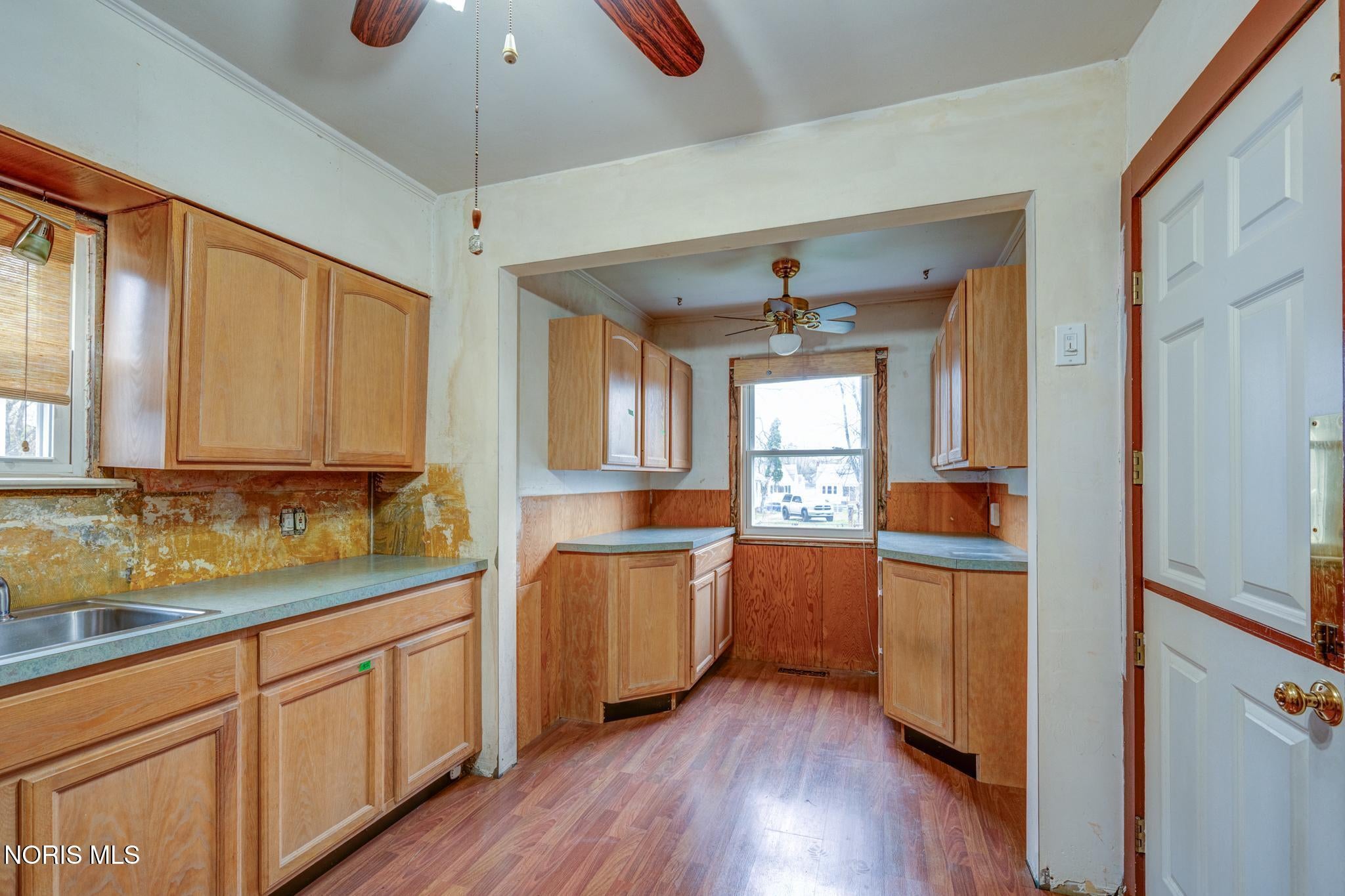 1804 Loxley Road Toledo, OH 43613 - Photo 13 of 33 DB-9776