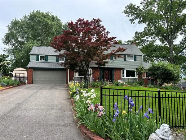 $450,000 | 203 Glenfield Drive, Pittsburgh, PA 15235