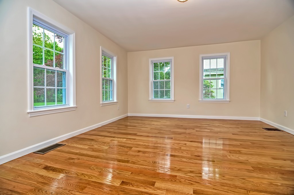 42 Pemberton Road Wayland, MA 01778 - Photo 12 of 30 Gallery Image 12
