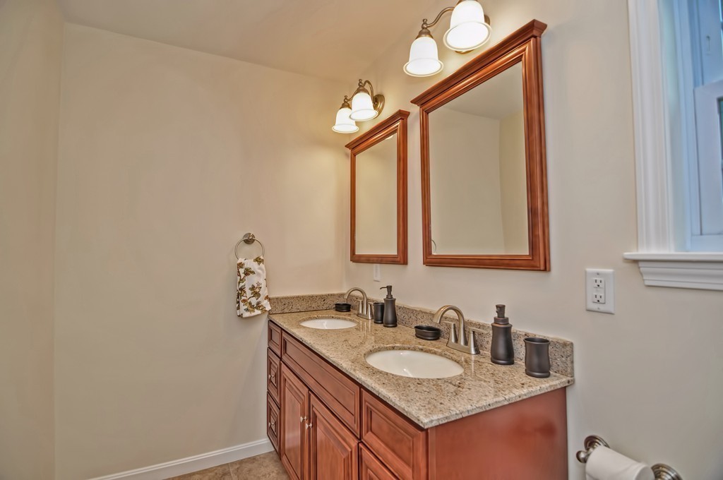 42 Pemberton Road Wayland, MA 01778 - Photo 25 of 30 Gallery Image 25