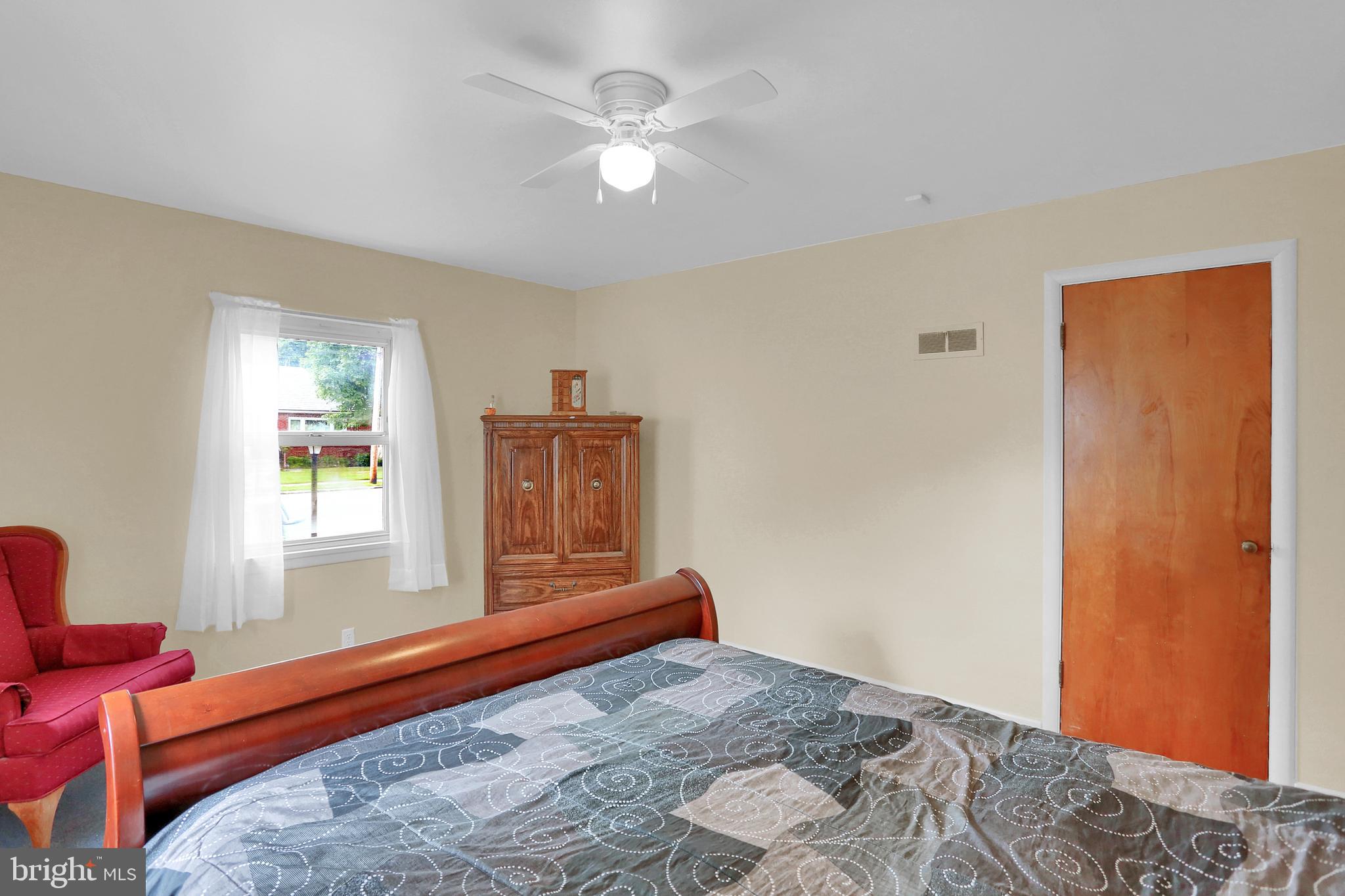 1485 Simpson Ferry Road New Cumberland, PA 17070 - Photo 14 of 25 Gallery Image 14