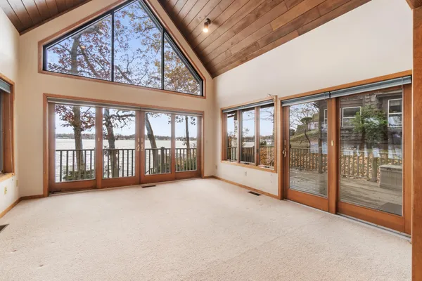 $785,000 | 4276 Echo Cove, Manitou Beach, MI 49253