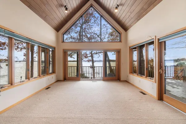 $785,000 | 4276 Echo Cove, Manitou Beach, MI 49253