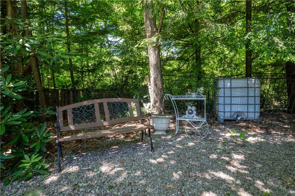 120 New Beaver Creek Road Markleysburg, PA 15459 - Photo 25 of 38