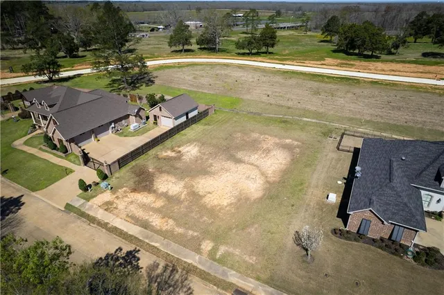 $65,900 | 103 Clubhouse Drive, Woodworth, LA 71485