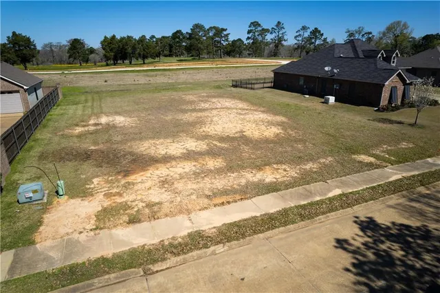 $65,900 | 103 Clubhouse Drive, Woodworth, LA 71485