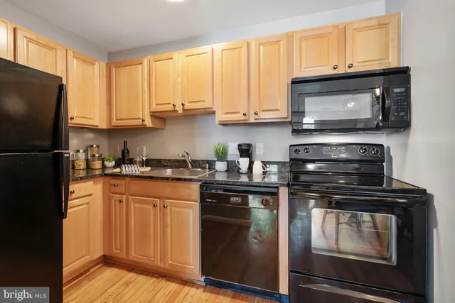 $475,000 | 730 11th Street Northeast, Unit 203, Washington, DC 20002