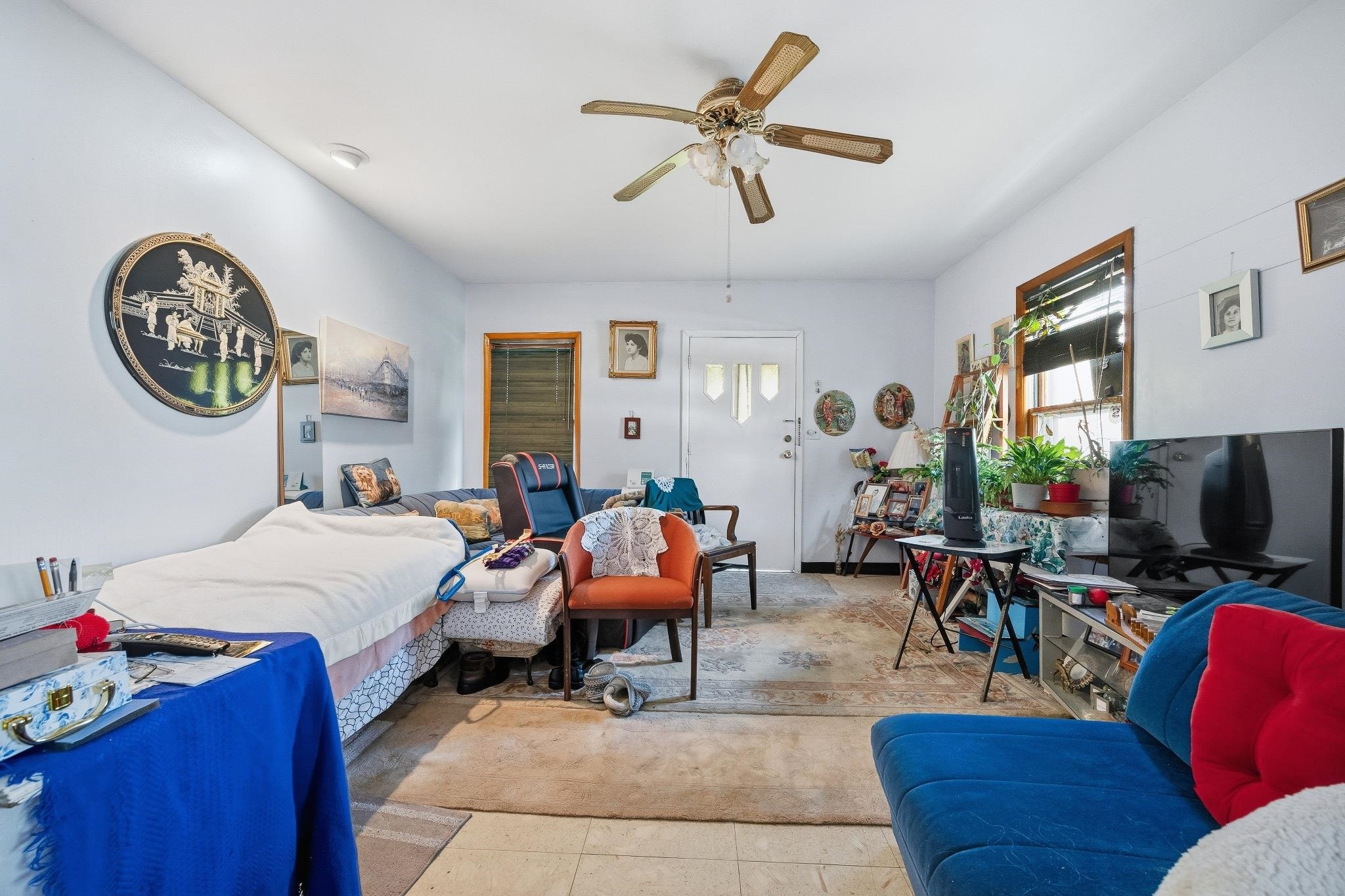 37 Raritan Road Linden, NJ 07036 - Photo 4 of 12