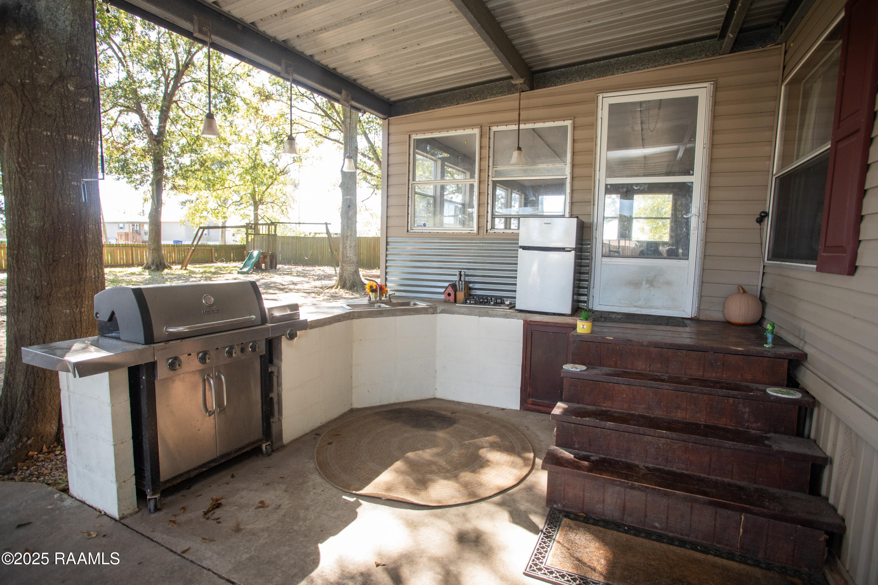 164 Dove Street Rayne, LA 70578 - Photo 6 of 29 22_164DoveSt_M410343