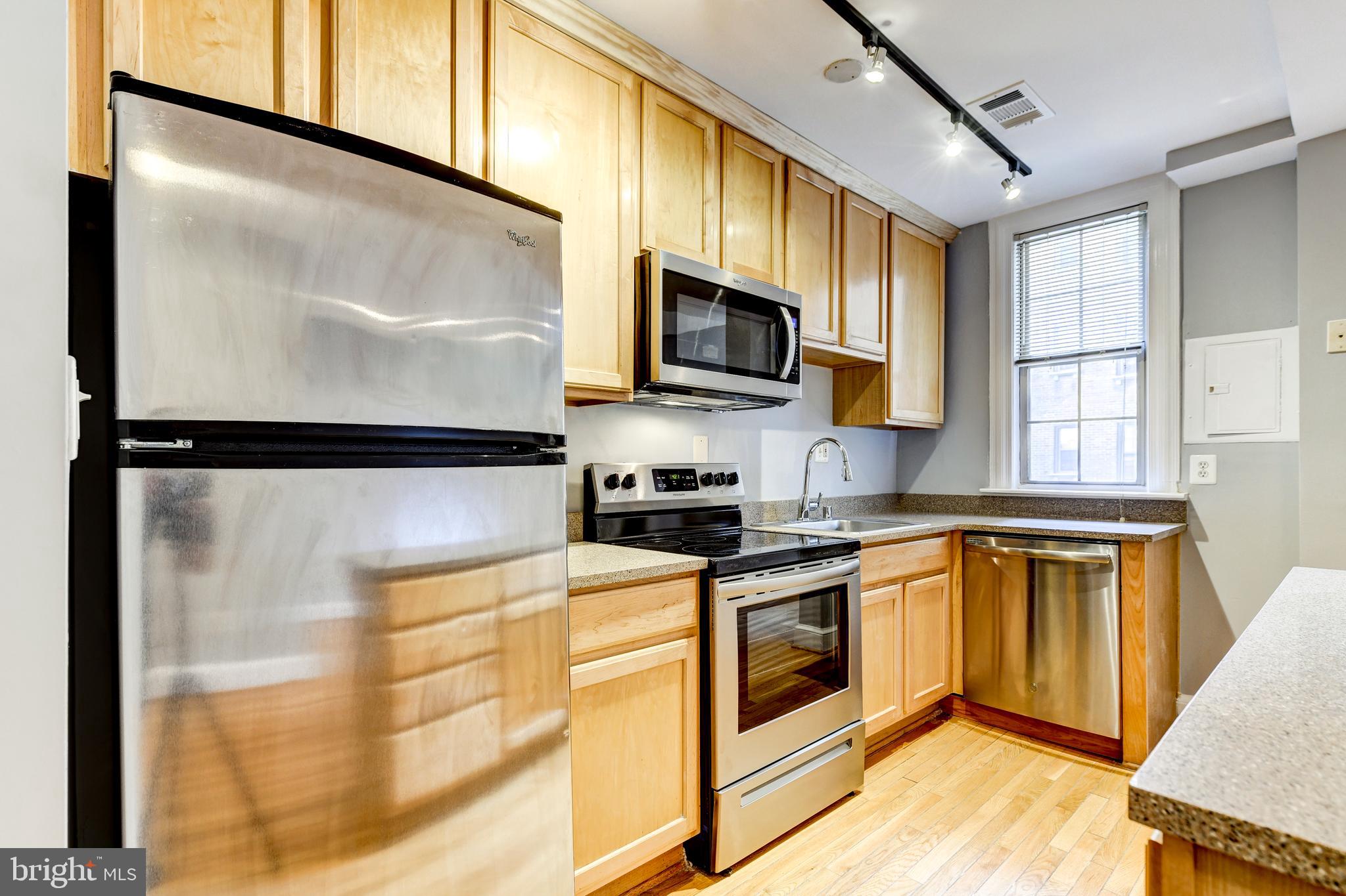 1401 Columbia Road Northwest, Unit 220 Washington, DC 20009 - Photo 12 of 39