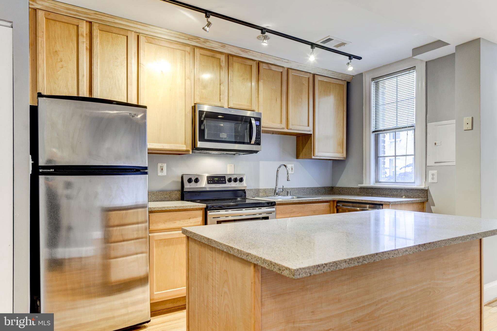 1401 Columbia Road Northwest, Unit 220 Washington, DC 20009 - Photo 15 of 39