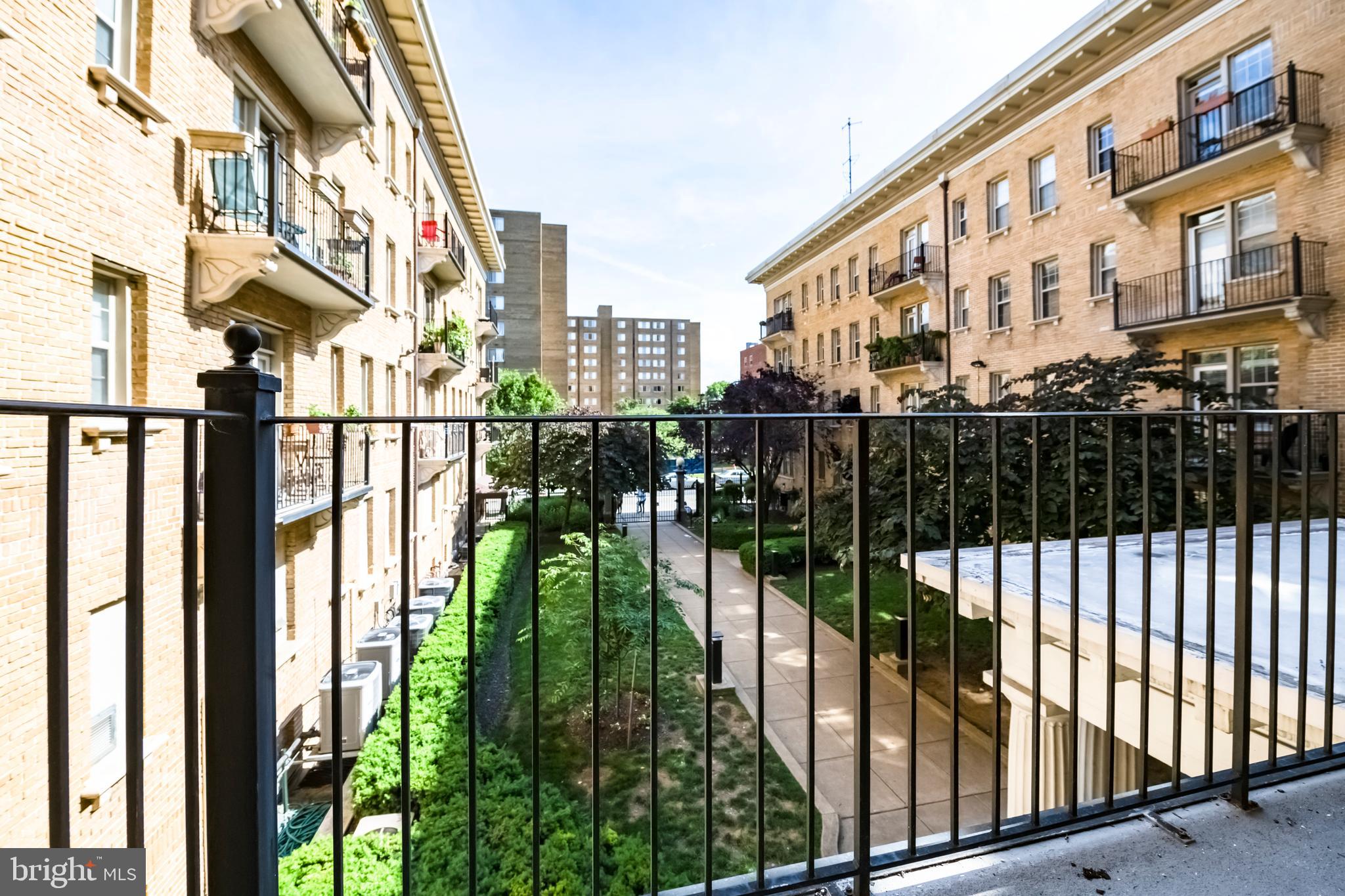 1401 Columbia Road Northwest, Unit 220 Washington, DC 20009 - Photo 24 of 39