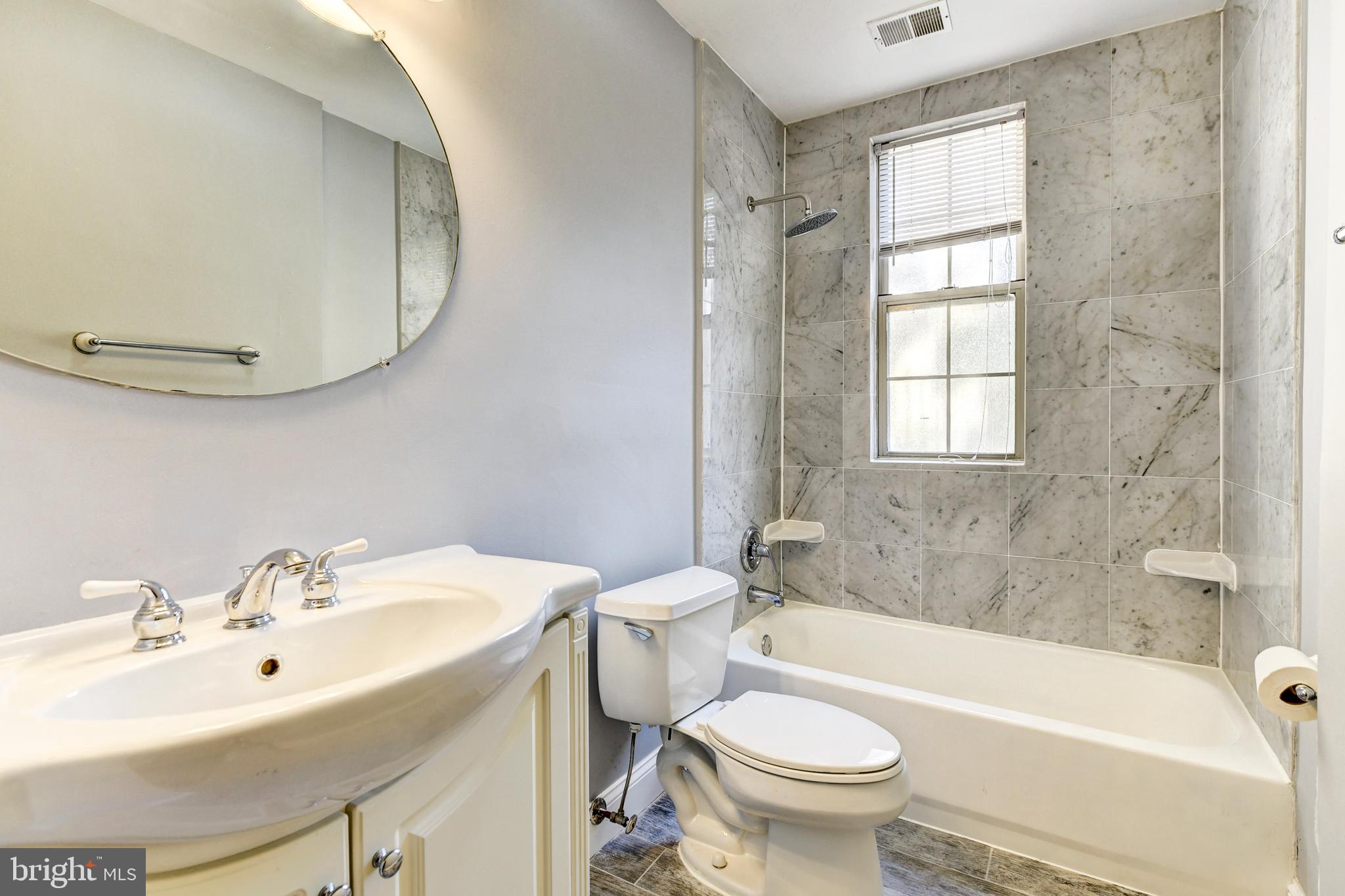 1401 Columbia Road Northwest, Unit 220 Washington, DC 20009 - Photo 25 of 39