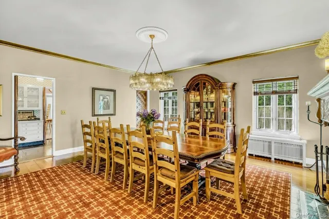 $2,850,000 | 259 Lakeview Avenue West, Brightwaters, NY 11718