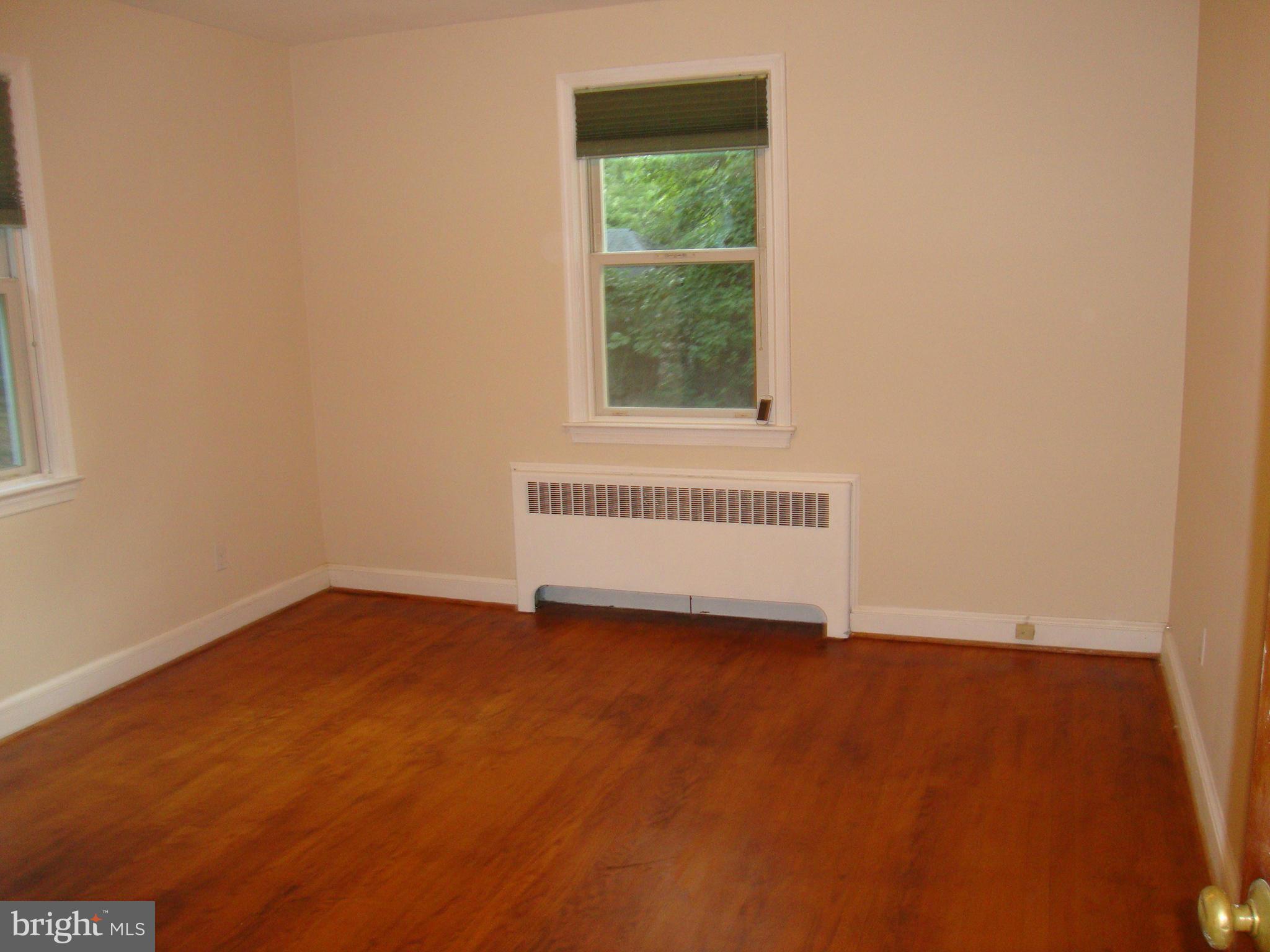 9600 Dangerfield Road Clinton, MD 20735 - Photo 7 of 30 Bedroom