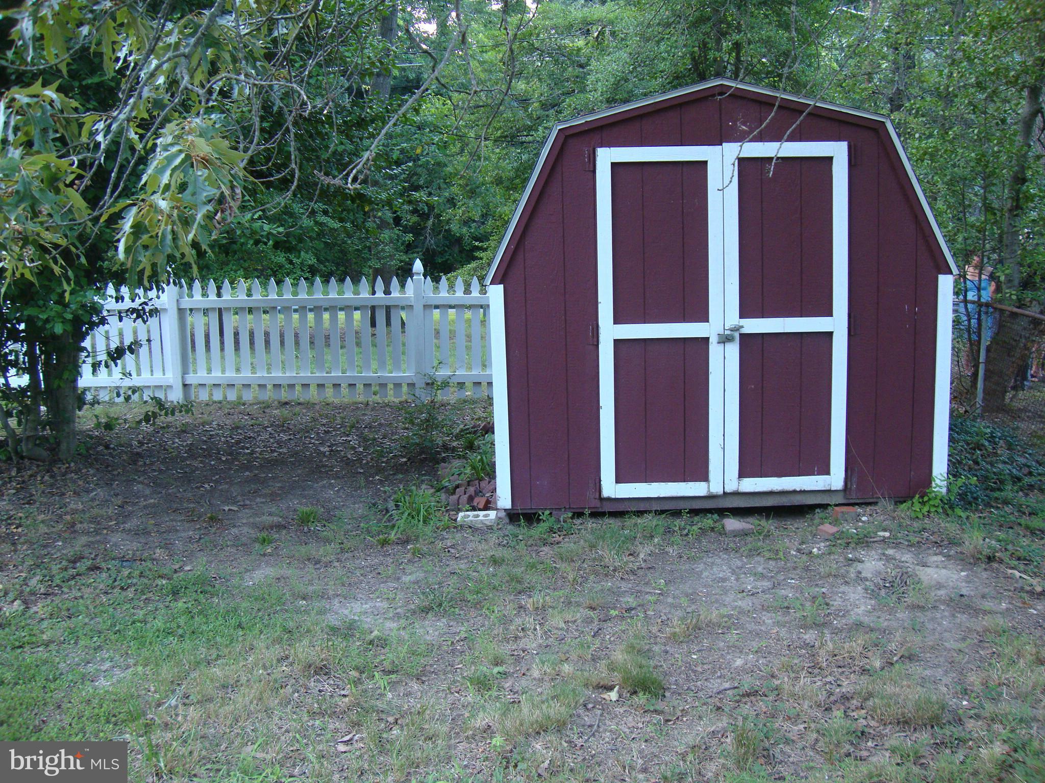 9600 Dangerfield Road Clinton, MD 20735 - Photo 8 of 30 Exterior (General)