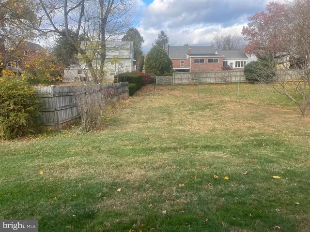 a view of a building